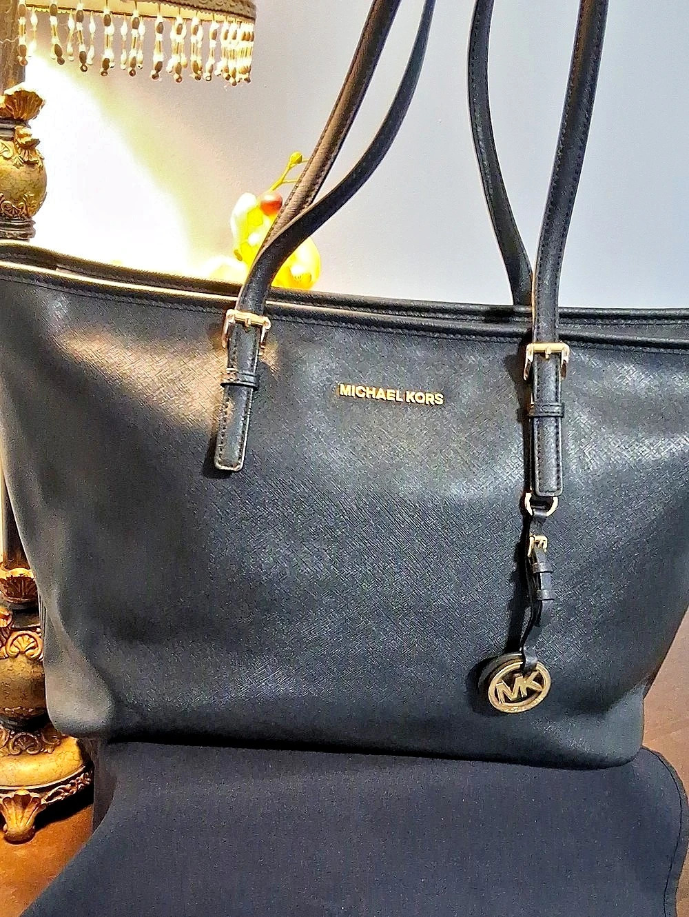 Michael Kors Jet Set Travel Medium Saffiano Leather Tote Black
